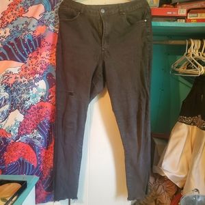 Ripped black thin jean, SIZE 11